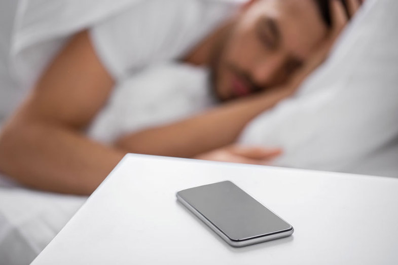 Never Sleep With Your Phone in the Bed | Here’s Why